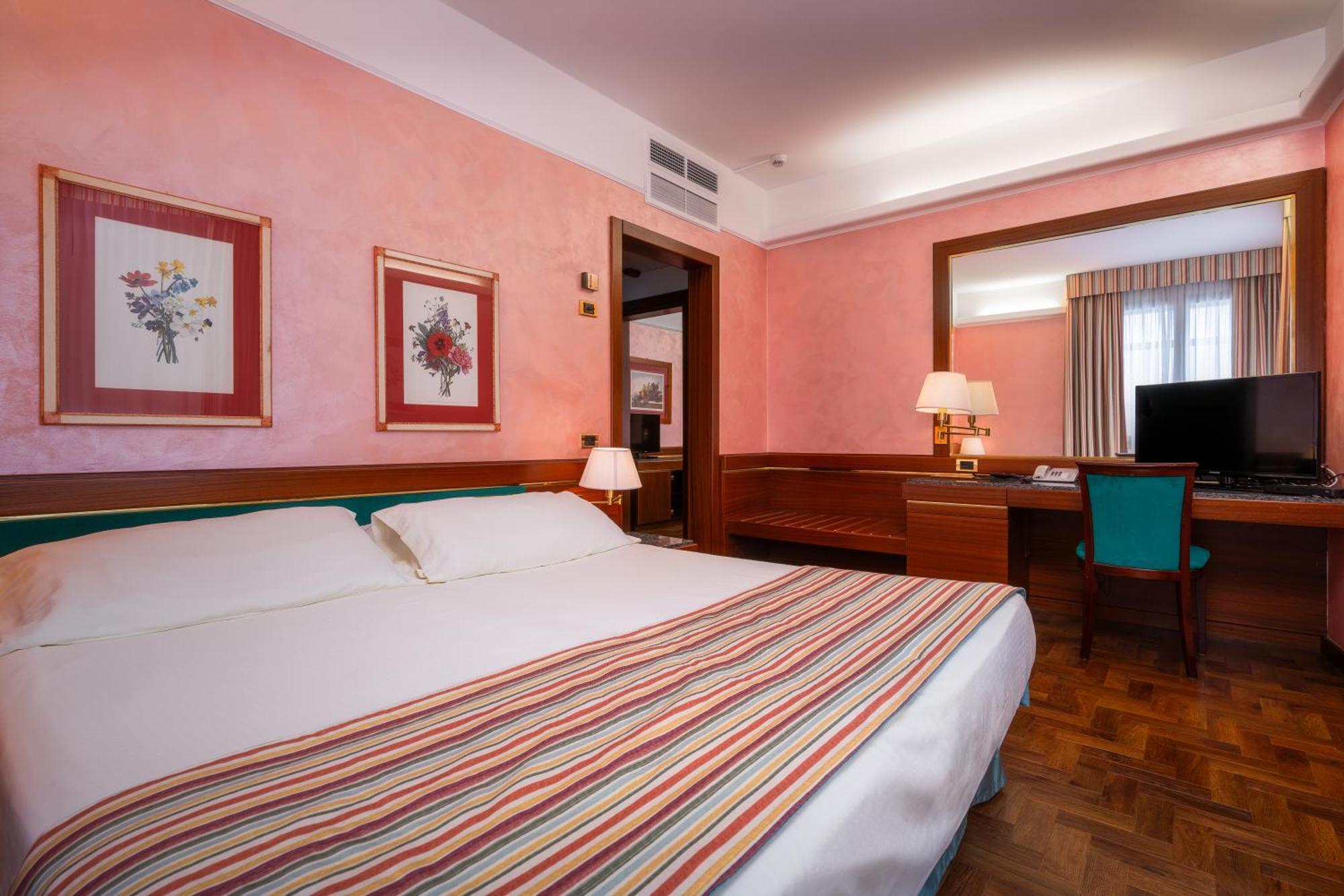 Hotel Crivi'S Milano Eksteriør billede